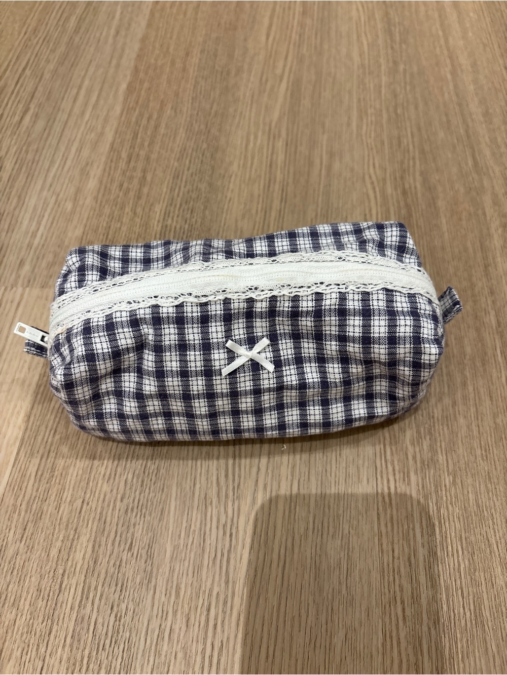 Brandy Melville navy and white gingham makeup pouch